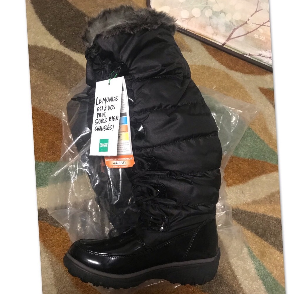 Cougar knee high snow boots 6